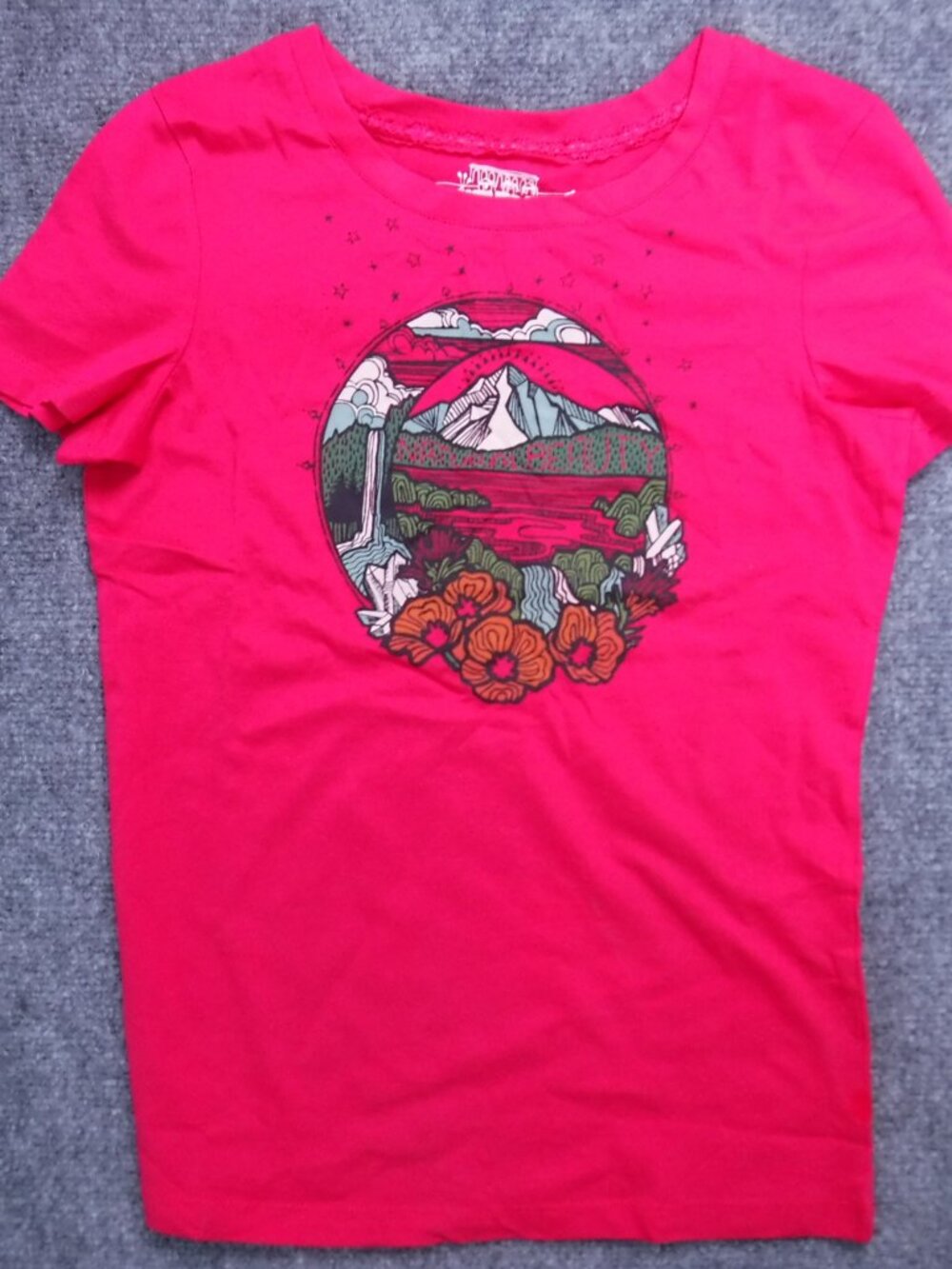 Sahalie Saturday Market Tee Women's XS Pink Natural Beauty Graphic T-Shirt